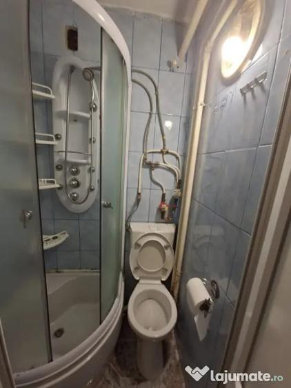 Garsonieră în Craiovița Nouă