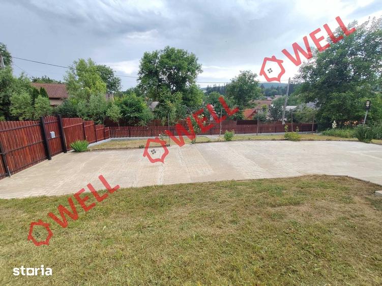 Casă cu Teren 2410 Mp în Dalnic