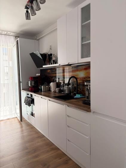 Apartament cu 2 camere decomandat în Florești