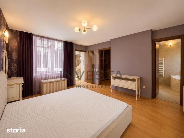 Casă cu 5 camere cu Teren 300 Mp în Bună Ziua