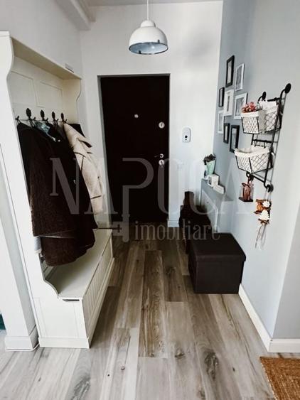 Apartament cu 3 camere decomandat în Florești