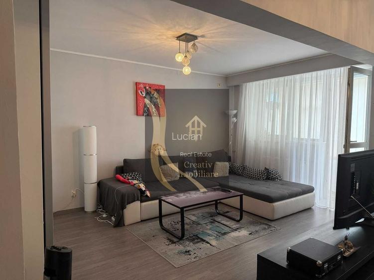 Apartament 3 camere Plaza Mall