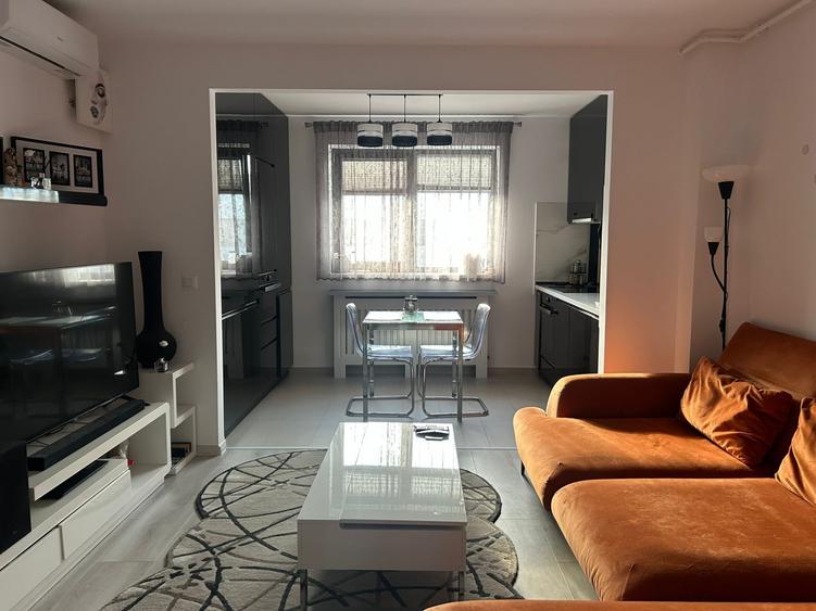 Apartament cu 2 camere decomandat, mobilat în Theodor Pallady