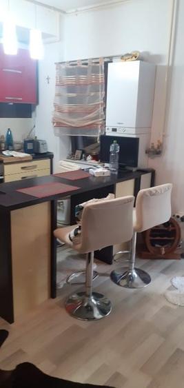 Apartament cu 2 camere decomandat, mobilat în Tomis Plus