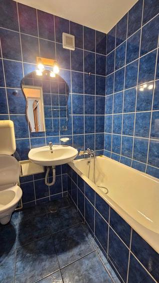 Apartament cu 3 camere decomandat, mobilat în Drumul Taberei