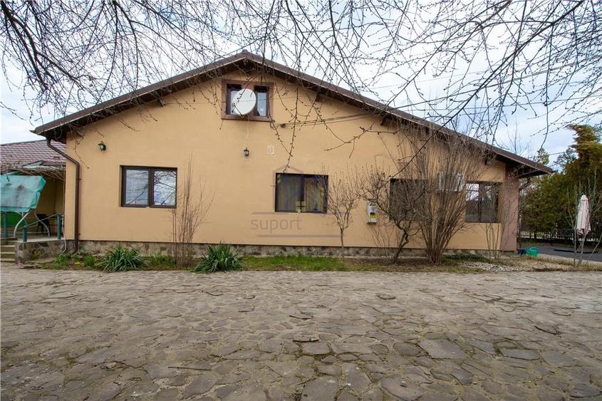 Casă cu 4 camere cu Garaj în Păulești