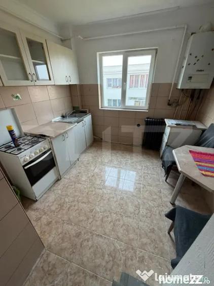 Apartament cu 2 camere semidecomandat în Decebal