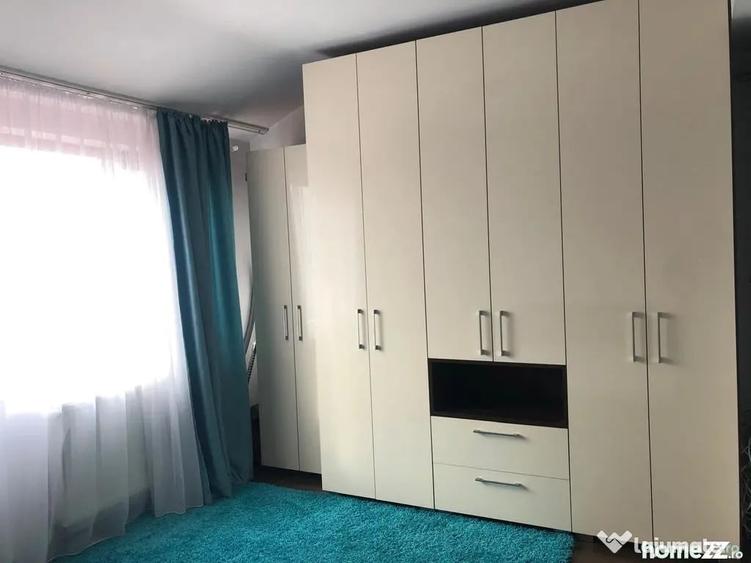 Apartament cu 3 camere decomandat în Giulești
