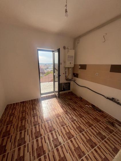 Apartament cu 2 camere decomandat în Brestei