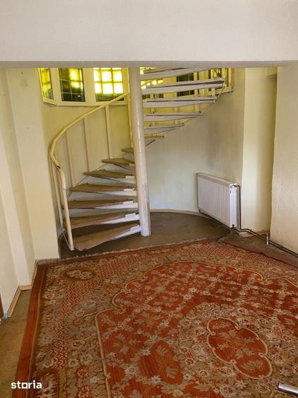 Apartament cu 4 camere decomandat în Unirii Centru