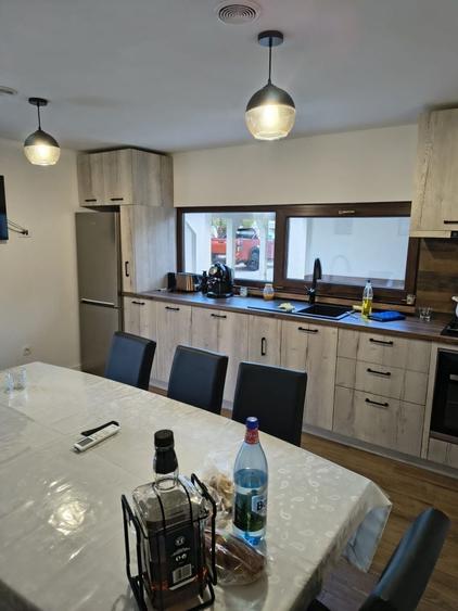 Casă cu 3 camere cu Teren 1800 Mp în Cărănzel