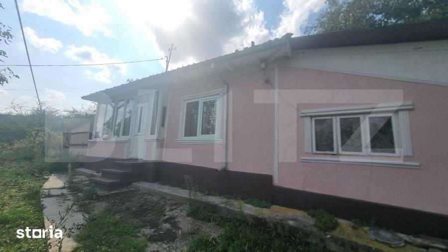 Casă cu 4 camere cu Teren 2982 Mp în Costuleni