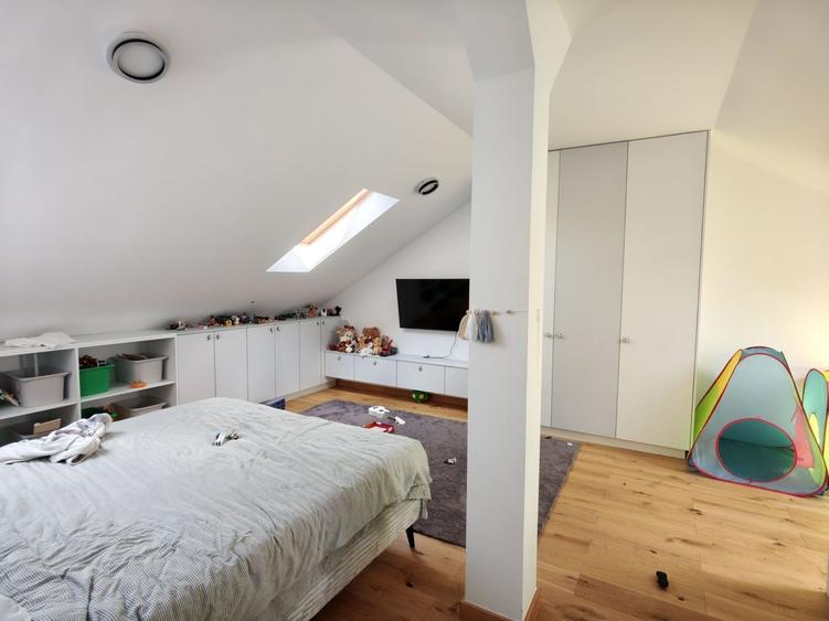 Casă individuală cu 4 camere cu Teren 150 Mp în Săcălaz