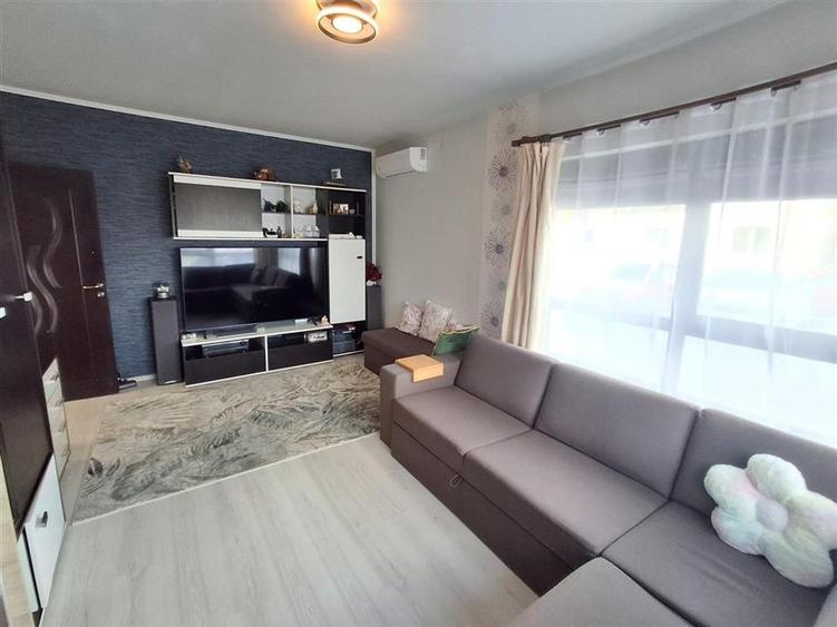 Apartament cu 2 camere decomandat în Șelimbăr