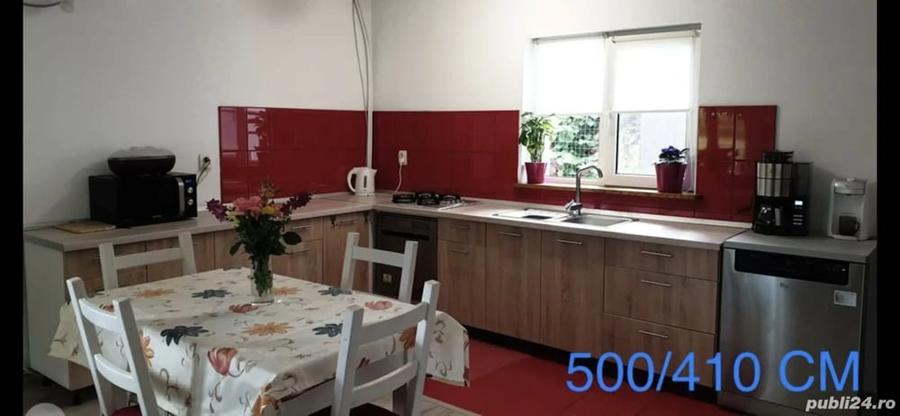 Casă cu 6 camere în Beclean