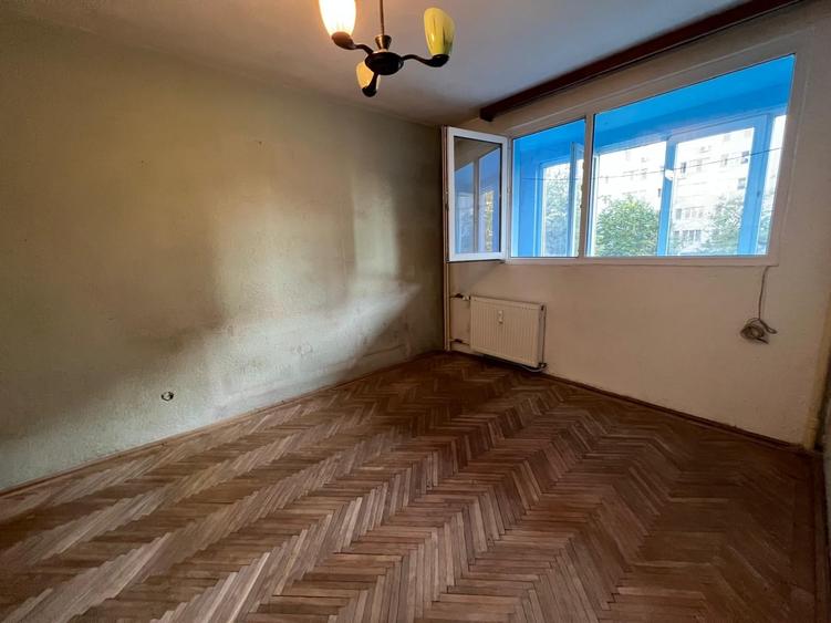Apartament cu 2 camere semidecomandat în Iancului