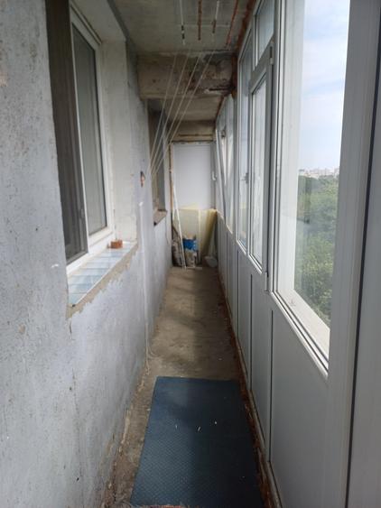 Apartament cu 3 camere decomandat în Giurgiului