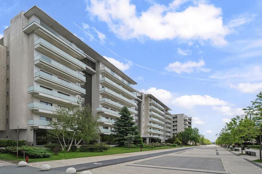 Apartament cu 3 camere decomandat, mobilat în Ultracentral