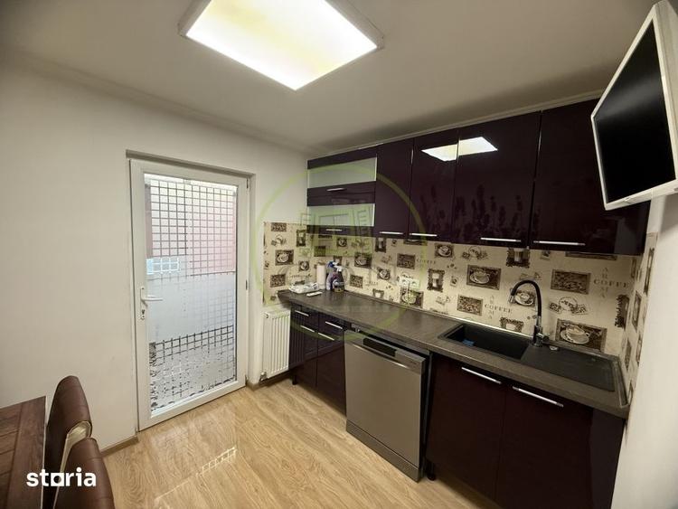 Apartament cu 3 camere decomandat, mobilat în Rovine