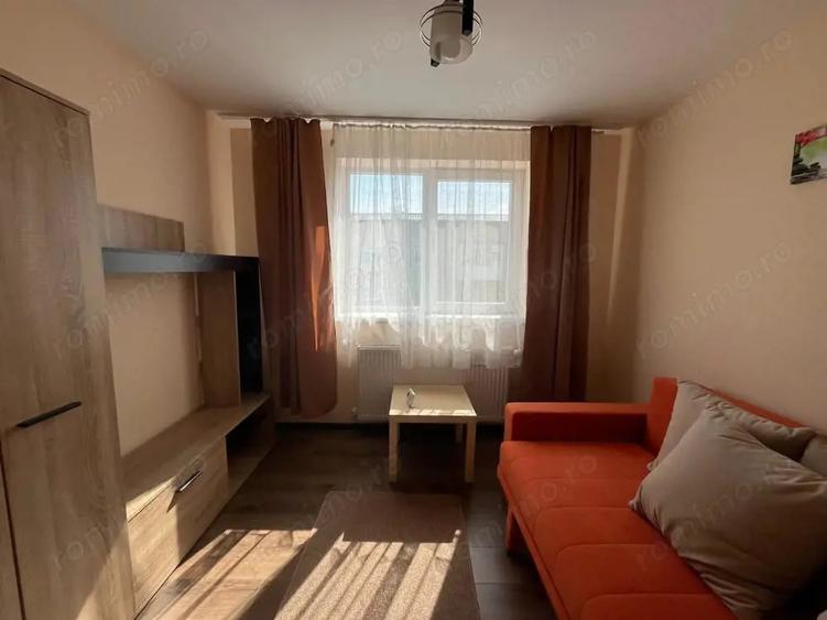 Apartament cu 4 camere semidecomandat, mobilat în Lugoj