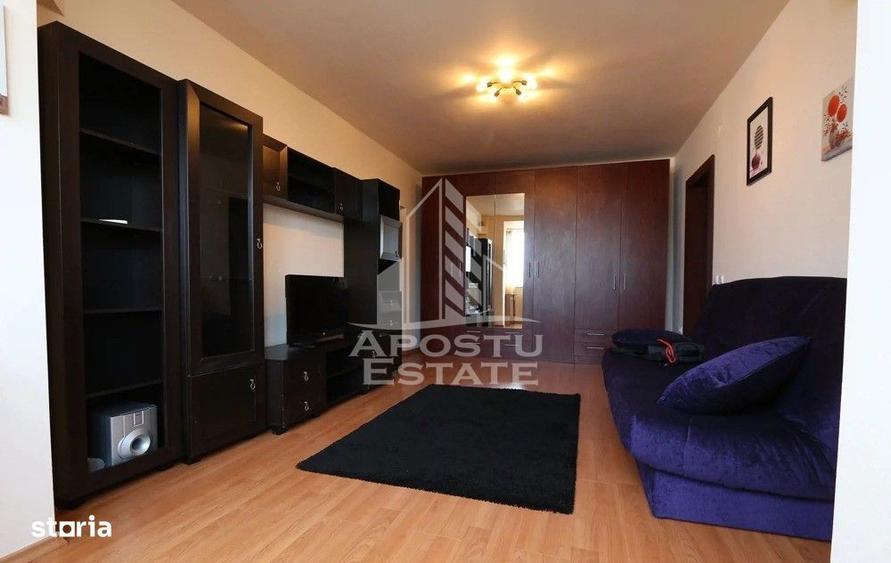 Apartament cu 2 camere, mobilat în Complex Studențesc