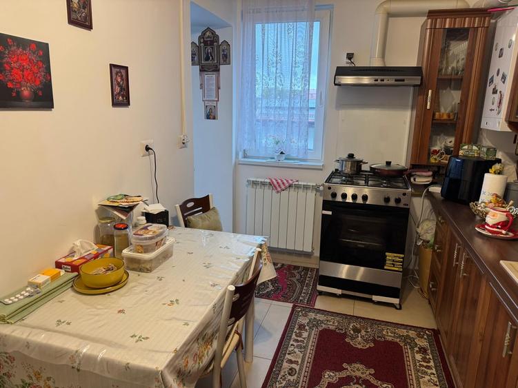 Apartament cu 3 camere decomandat în Ferdinand
