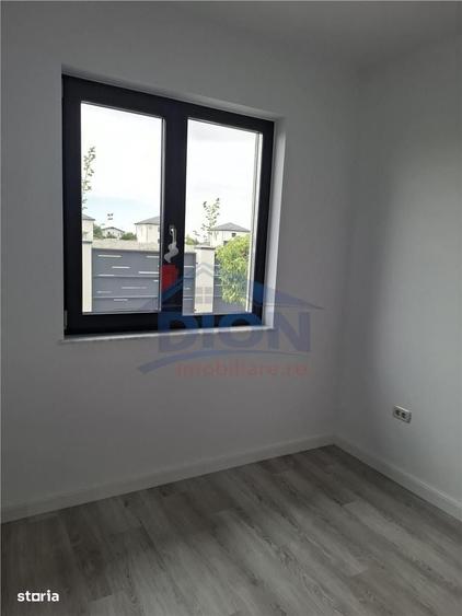 Casă cu 3 camere în Domnești