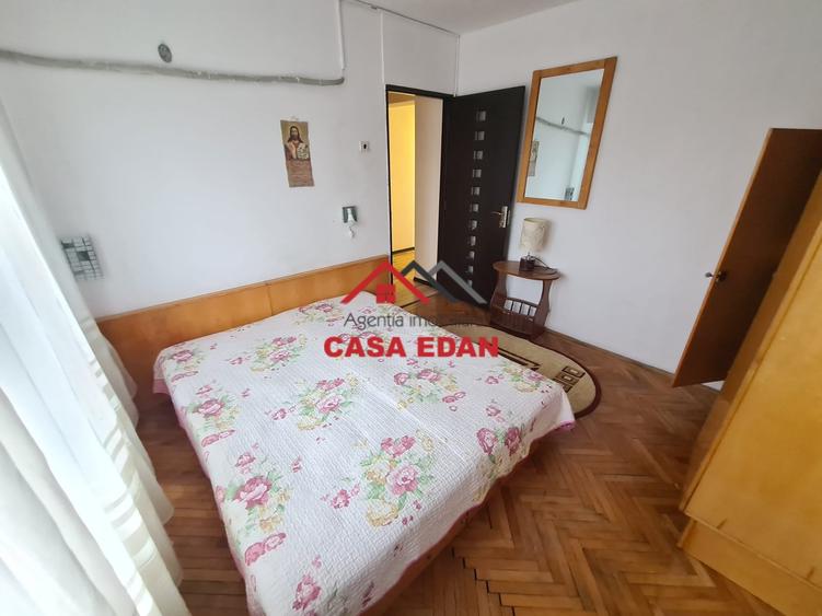 Apartament cu 3 camere în Câmpina