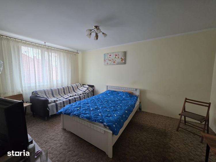 Apartament cu 3 camere decomandat în Ultracentral