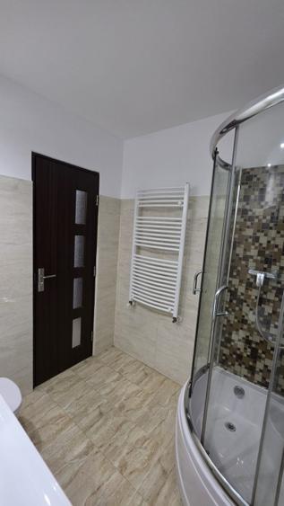 Apartament cu 2 camere decomandat, mobilat în Ultracentral