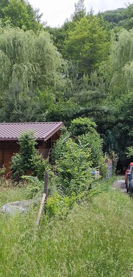 Casă cu Teren 350 Mp în Coaș