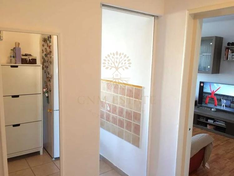Apartament cu 2 camere semidecomandat, mobilat în Drumul Taberei