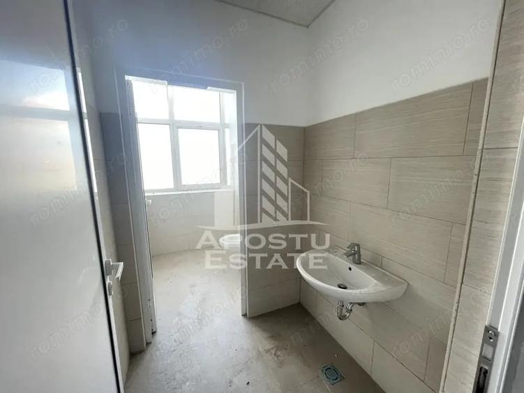 Spațiu comercial, de 200 mp, în Gării