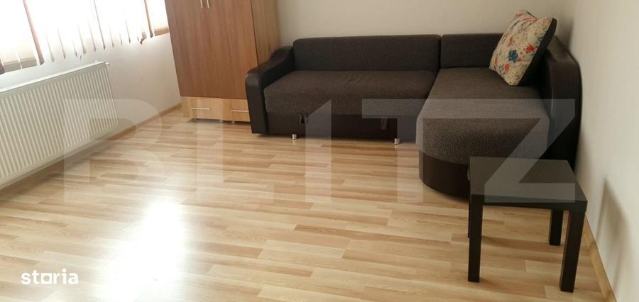 Garsonieră decomandată în Ipotești