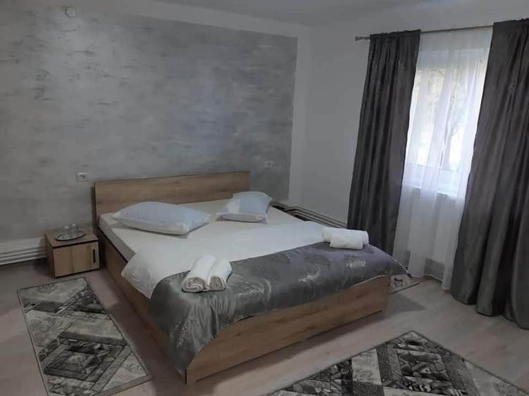 Casă cu 3 camere cu Teren 80 Mp în Breazova