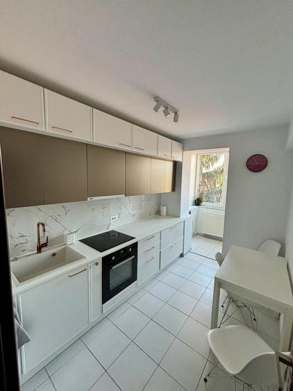 Apartament cu 2 camere semidecomandat în Dosu Bricii