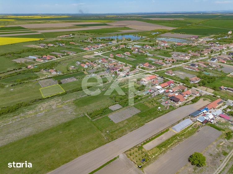 Teren de 1448 mp, în Nițchidorf