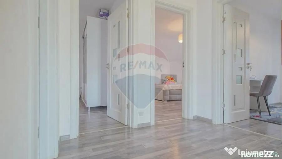 Casă cu 4 camere cu Teren 284 Mp în Bartolomeu