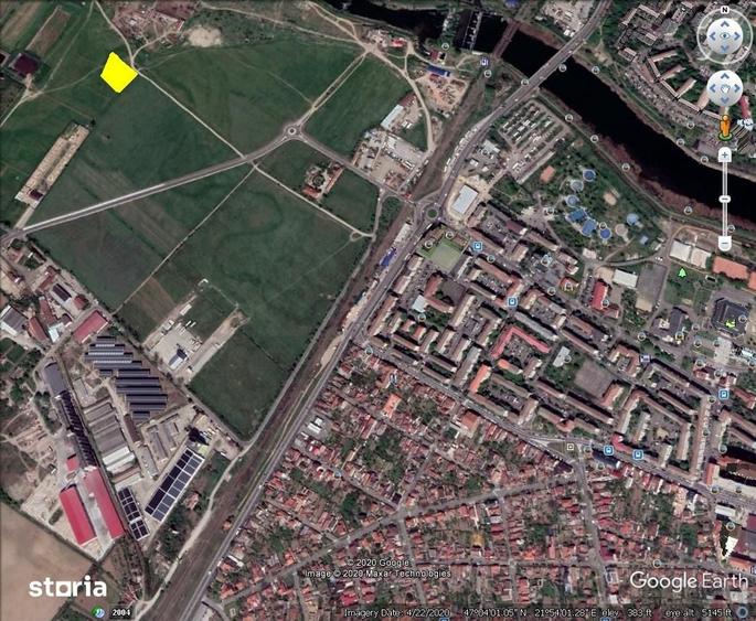 Teren de 4200 mp, în Iosia