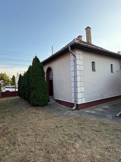 Casă cu 3 camere în Borș