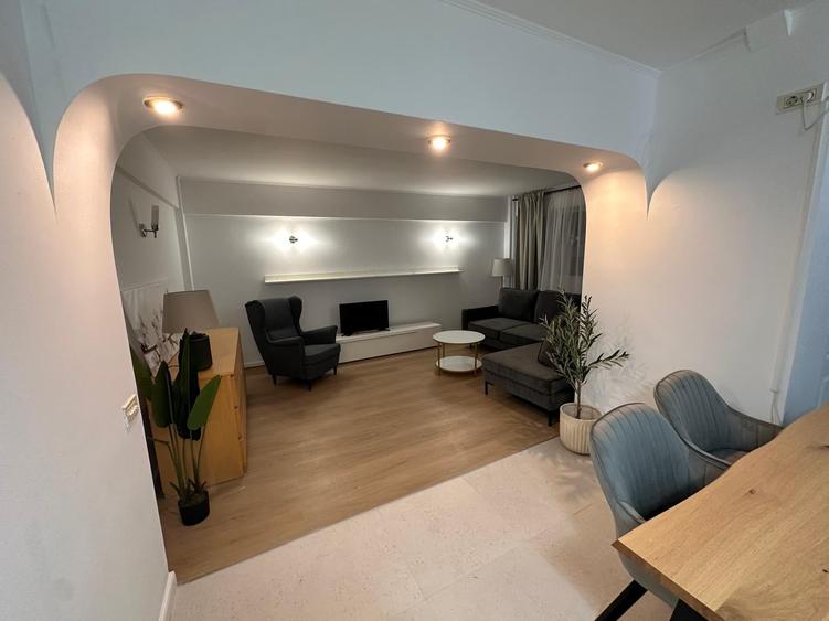 Apartament cu 2 camere decomandat, mobilat în Foișorul de Foc