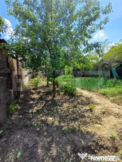Casa renovabila de vanzare, cu 2 camere, 97 mp, zona Poiana - 8