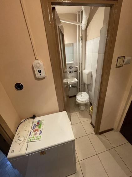 Apartament cu 2 camere semidecomandat în Valea Rosie