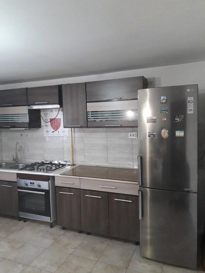 Casă cu Teren 300 Mp în Industrială