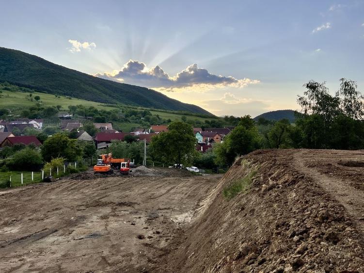 Spațiu comercial, în Orlat