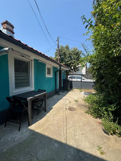 Casă individuală cu 3 camere cu Canalizare în Brâncoveanu