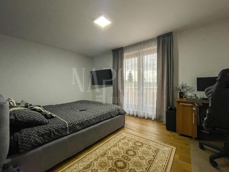 Casă individuală cu 6 camere cu Canalizare în Borhanci