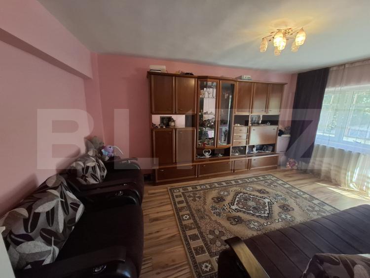 Apartament cu 2 camere decomandat în Micro 16