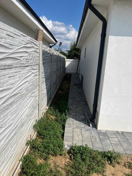 Casă cu 3 camere cu Teren 300 Mp în Central