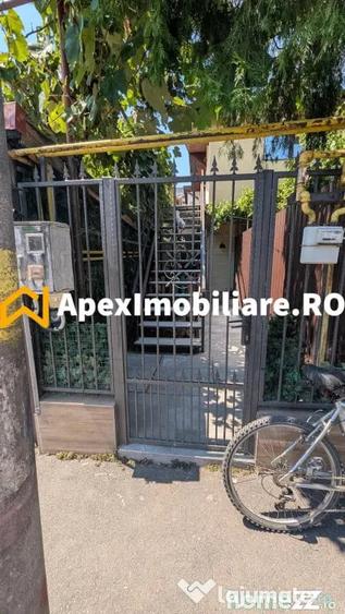 Apartament cu 3 camere decomandat în Mihai Bravu